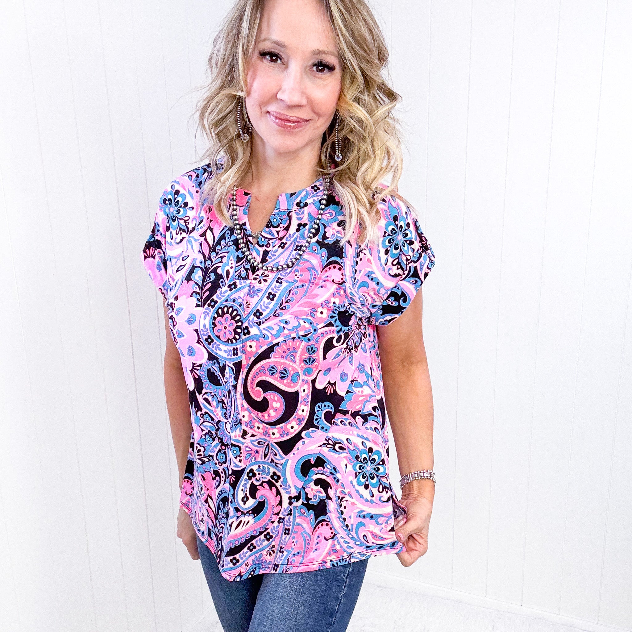 Dear Scarlett Lizzy Cap Sleeve Top in Pink and Black Paisley