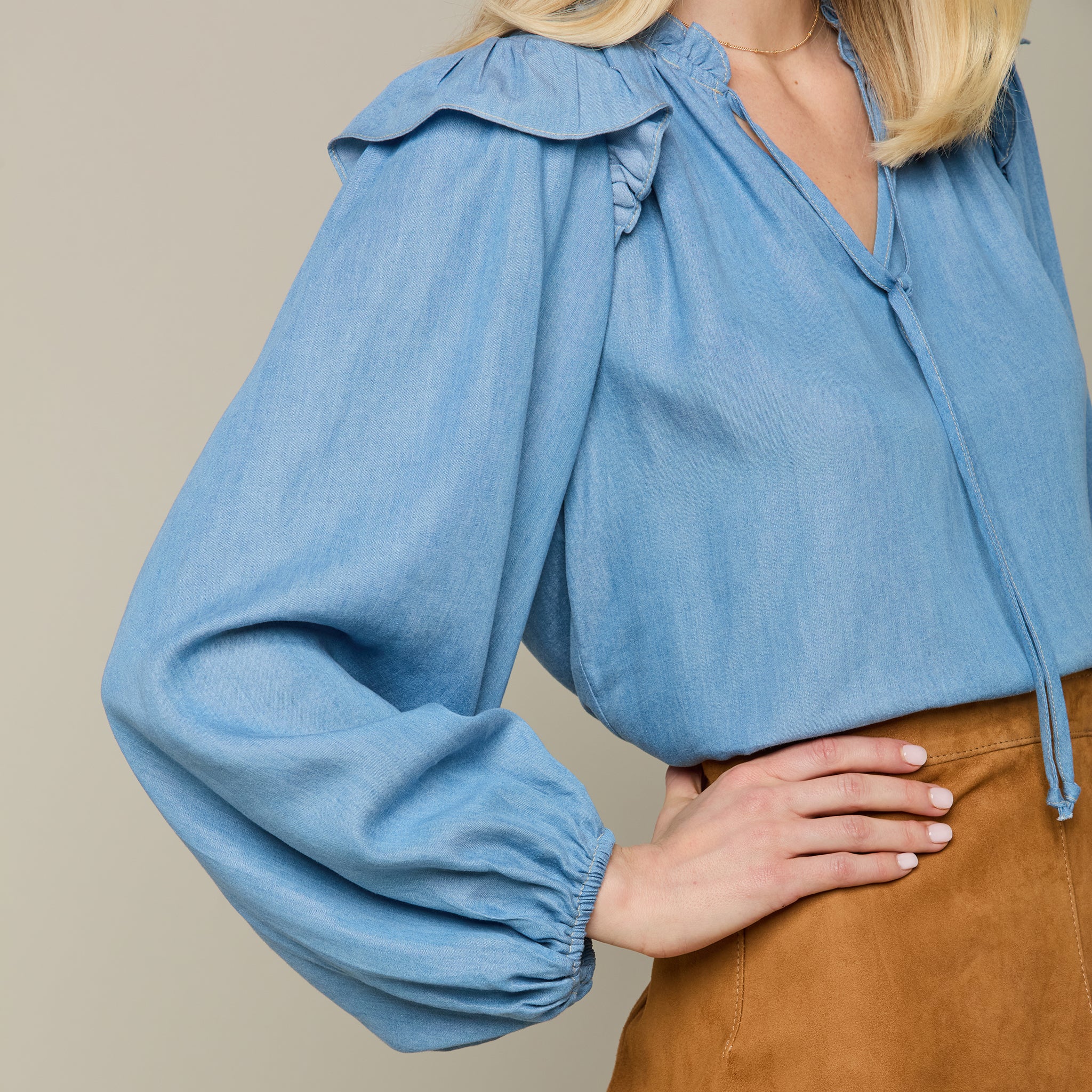 Skylar Long Sleeve Top :: Chambray