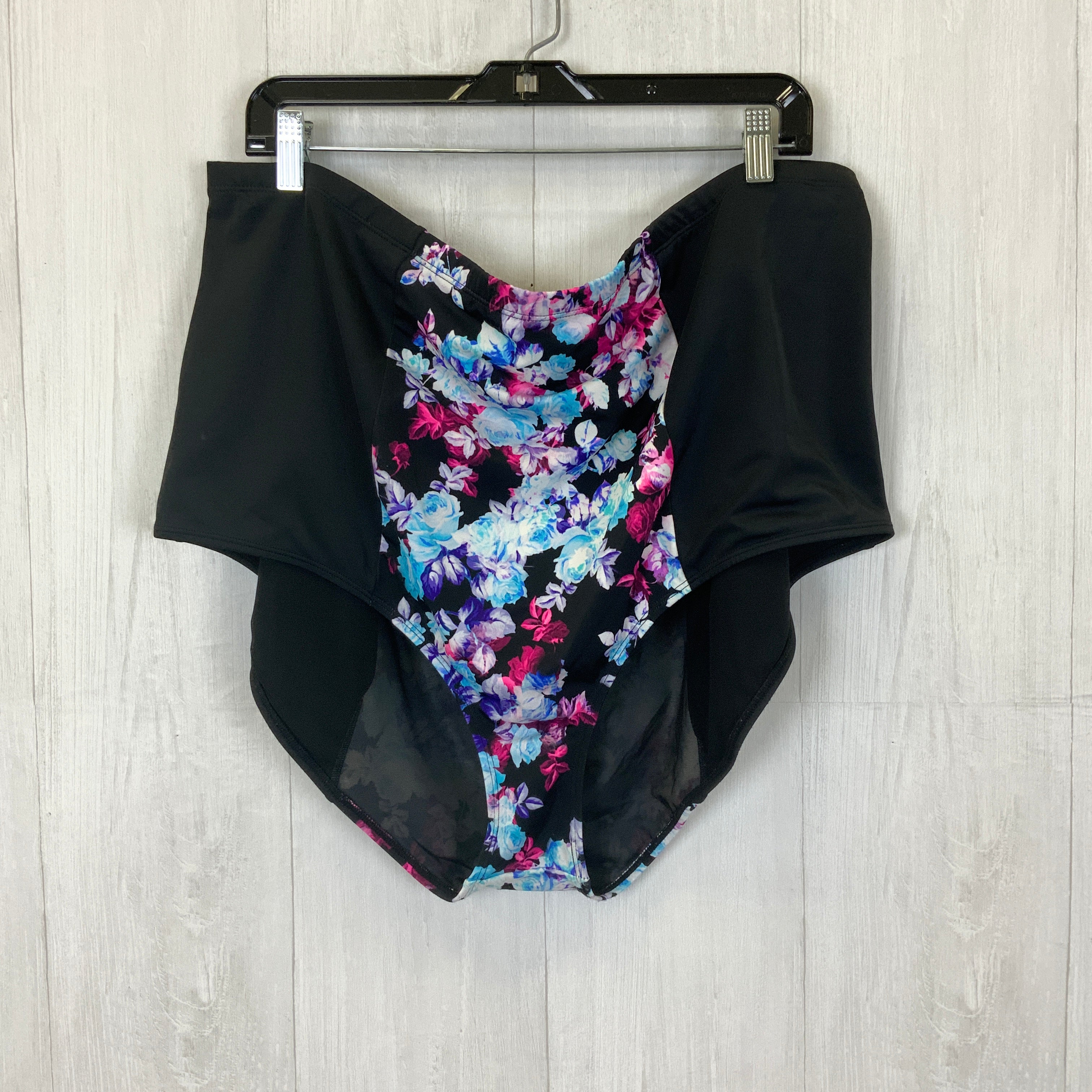 Swimsuit 2pc By Torrid  Size: 4x