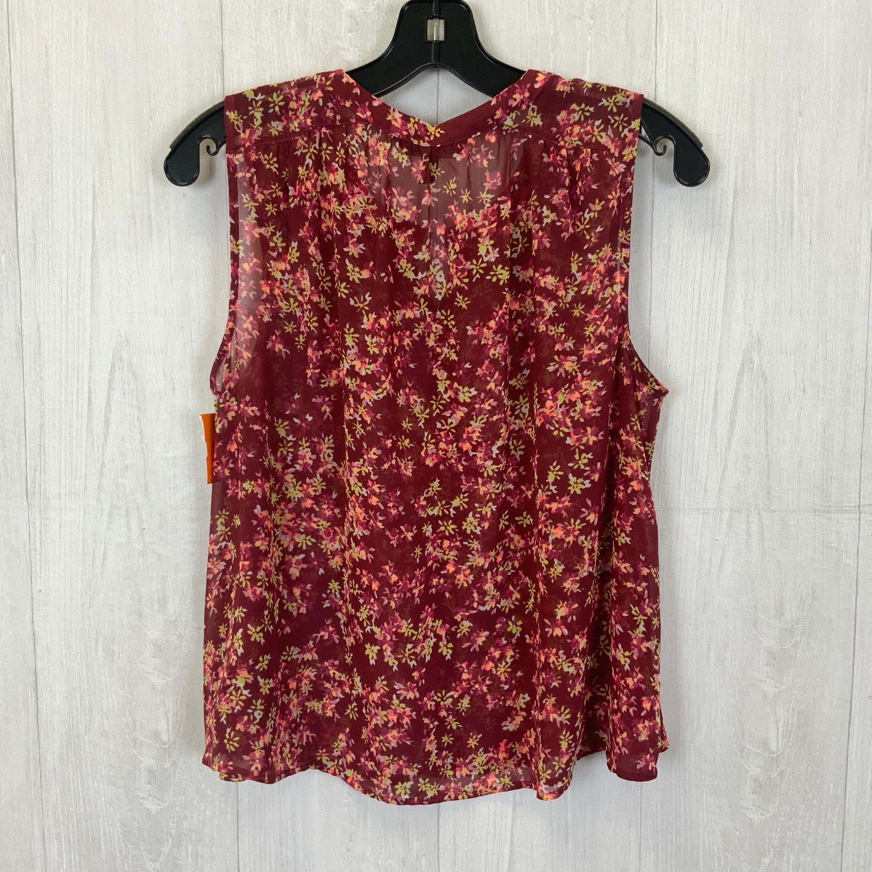 Top Sleeveless By Express  Size: M